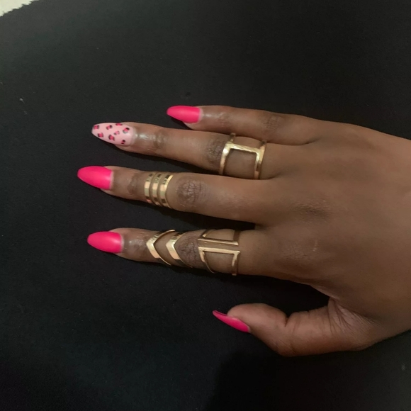 !NEW 5 pc V-Shape Geometric Joint Midi Knuckle Ring Set - Picture 8 of 13